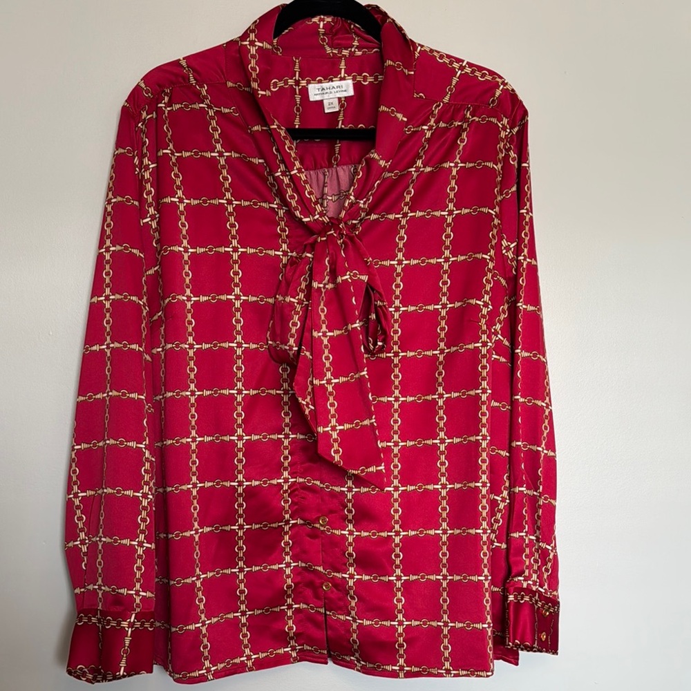 Tahari Red Chain Print Blouse